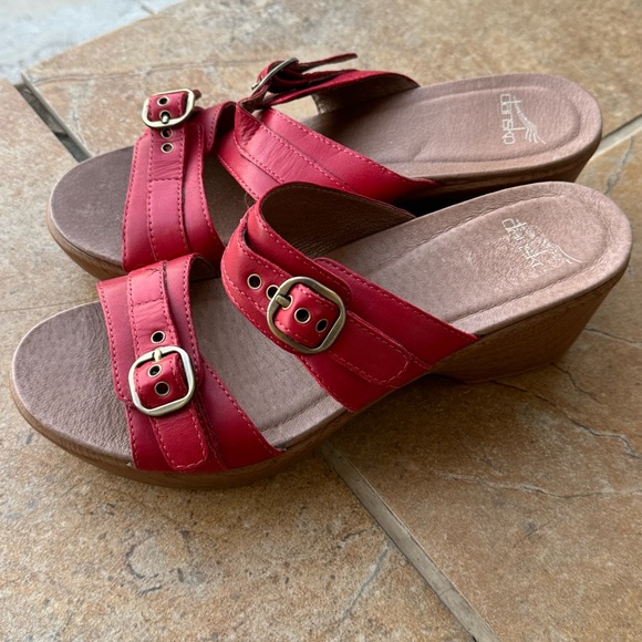 Dansko poppy red Jessie leather strappy wedge comfort sandals size 39 US 8.5-9 - Picture 1 of 6
